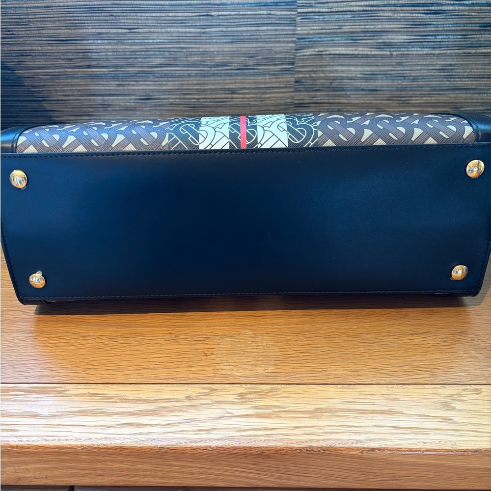 Burberry  Monogram Striped Title Bag - Picture 8 of 10